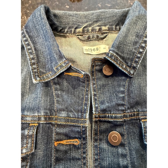 Gap 1969 Womens Medium Wash Denim Trucker Jacket Size M Blue Stretch Jean Jacket - Picture 2 of 6